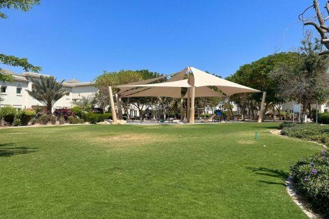 Apartament de închiriat în Al Furjan, Dubai, EAU 2 dormitoare, 95 mp.  №694825 - poză 16