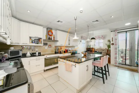 Lakás itt: Green Community, Dubai, EAE, 3 hálószoba, 237 m², azonosító: 694821 - fénykép 9