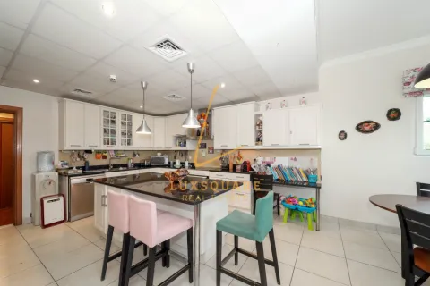 Lakás itt: Green Community, Dubai, EAE, 3 hálószoba, 237 m², azonosító: 694821 - fénykép 7