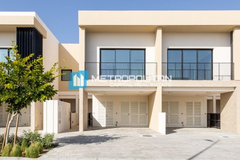 Yas Island, Abu Dhabi, BAE’de kiralık townhouse 2 yatak odası, 225 m&sup2; No 692770 - fotoğraf 1