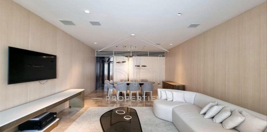 Apartment in Palm Jumeirah, Dubai, UAE 3 bedrooms, 216 sq.m. № 555035