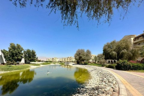 Appartement te koop in Yasmin Village, Ras Al Khaimah, VAE 2 slaapkamers, 276 vr.m., nr 730680 - foto 23