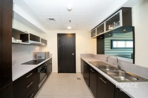Appartamento in affitto a Dubai Marina, Dubai, EAU 1 camera da letto, 72 mq. № 738307 - foto 5