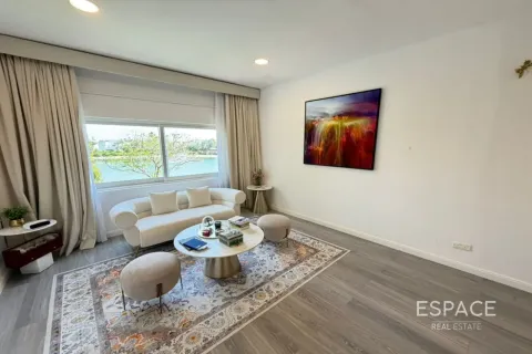 Villa in affitto a Meadows, Dubai, EAU 5 camere da letto, 353 mq. № 738309 - foto 9