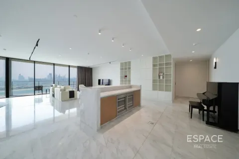 آپارتمان برای اجاره در Palm Jumeirah، Dubai، امارات متحده عربی 4 خوابه ، 384 متر مربع ، شماره 738311 - تصویر 3