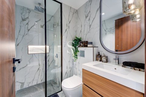 Lägenhet till försäljning i Nadd Al Hammar, Dubai, UAE 2 sovrum, 106 kvm Nr. 694488 - fotografi 20