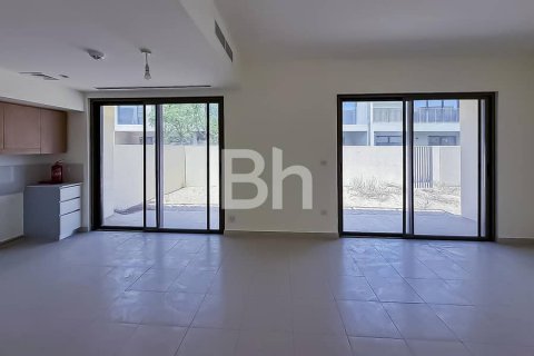 Снять в аренду таунхаус в Dubai South (Dubai World Central), Дубай, ОАЭ 4 спальни, 277м2, № 614590 - фото 3
