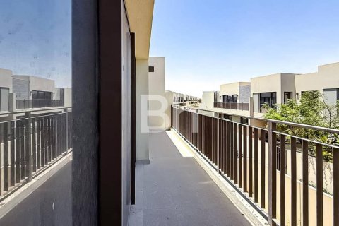 Снять в аренду таунхаус в Dubai South (Dubai World Central), Дубай, ОАЭ 4 спальни, 277м2, № 614590 - фото 14