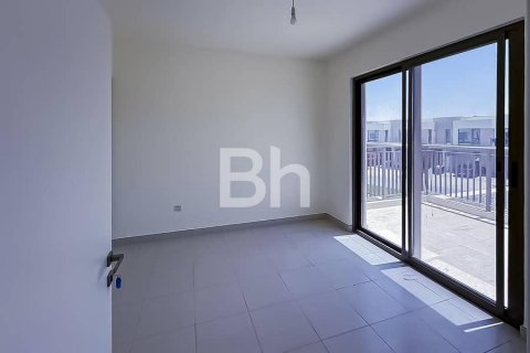 Снять в аренду таунхаус в Dubai South (Dubai World Central), Дубай, ОАЭ 4 спальни, 277м2, № 614590 - фото 6