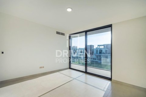 Villa till försäljning i Arabian Ranches 3, Dubai, UAE 4 sovrum, 447.98 kvm Nr. 762243 - fotografi 16