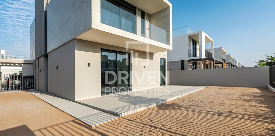 Villa i Arabian Ranches 3, Dubai, UAE 4 sovrum, 447.98 kvm Nr. 762243