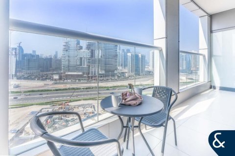 Apartment til salg i Business Bay, Dubai, UAE 1 soveværelse, 86 kvm № 667311 - foto 2