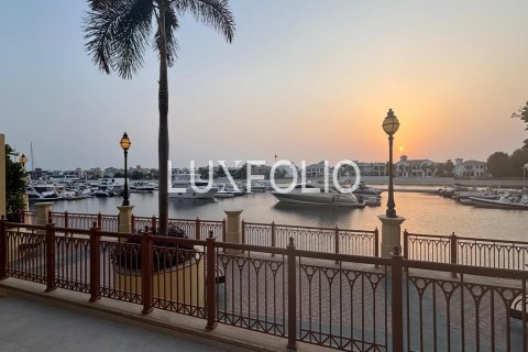 Apartmen di Palm Jumeirah, Dubai, UAE 3 bilik tidur, 439 meter persegi № 628268 - foto 24