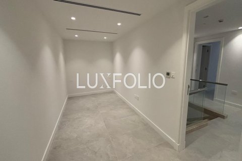 Apartmen di Palm Jumeirah, Dubai, UAE 3 bilik tidur, 439 meter persegi № 628268 - foto 11