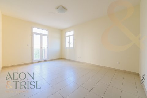 Apartment in Al Furjan, Dubai, UAE 2 bedrooms, 130 sq.m. № 648402 - photo 5