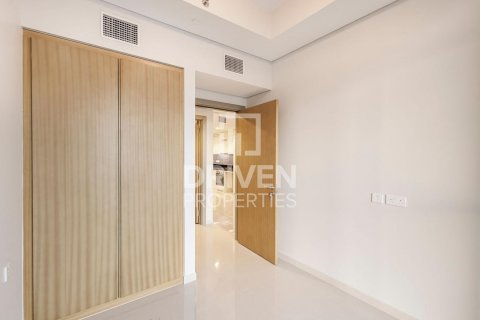 Apartament në Business Bay, Dubai, Emiratet e Bashkuara Arabe 2 dhoma gjumi, 75 m2. № 603551 - Foto 5