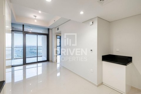 Apartament në Business Bay, Dubai, Emiratet e Bashkuara Arabe 2 dhoma gjumi, 75 m2. № 603551 - Foto 1
