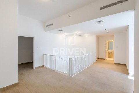Střešní byt v Jumeirah, Dubai, SAE 5 ložnice, 822 m² Č.: 603406 - fotografie 24