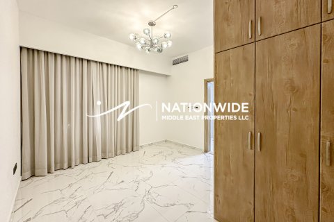 Villa in Abu Dhabi, UAE 14 bedrooms, 1080 sq.m. № 647134 - photo 19