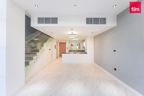 Üürile anda ridamaja asukohaga Dubai, AÜE: 2 magamistoaga, 216.4 m² Nr 701441 - pilt 2