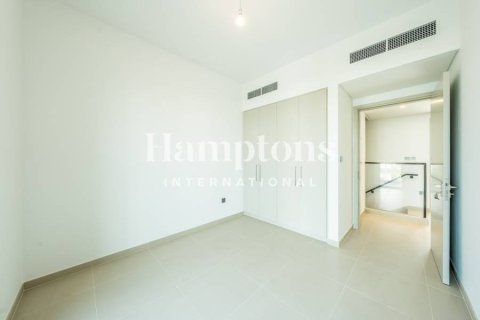 Radhus uthyres i Arabian Ranches 3, Dubai, UAE 3 sovrum, 128.57775200 kvm Nr. 651338 - fotografi 13