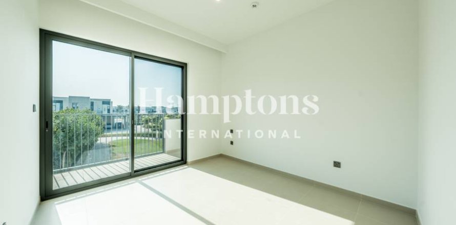 Radhus i Arabian Ranches 3, Dubai, UAE 3 sovrum, 128.578 kvm Nr. 651338