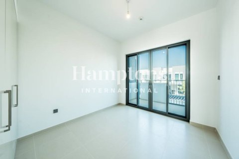 Radhus uthyres i Arabian Ranches 3, Dubai, UAE 3 sovrum, 128.57775200 kvm Nr. 651338 - fotografi 16