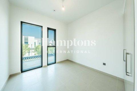 Radhus uthyres i Arabian Ranches 3, Dubai, UAE 3 sovrum, 128.57775200 kvm Nr. 651338 - fotografi 14