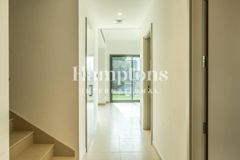 Radhus uthyres i Arabian Ranches 3, Dubai, UAE 3 sovrum, 128.57775200 kvm Nr. 651338 - fotografi 11