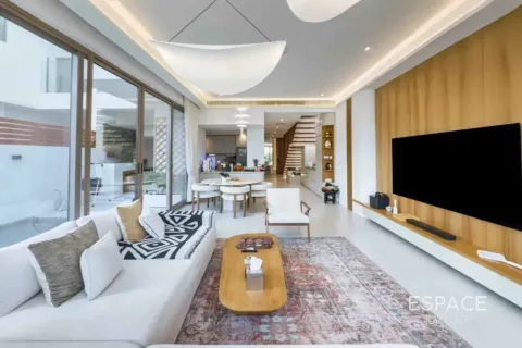 Kamienica na sprzedaż w Al Furjan, Dubai, ZEA 4 sypialnie, 302 mkw., nr 737961 - zdjęcie 3