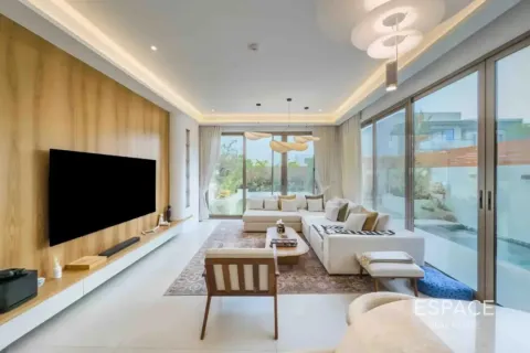 Városi lakóépület itt: Al Furjan, Dubai, EAE, 4 hálószoba, 302 m², azonosító: 737961