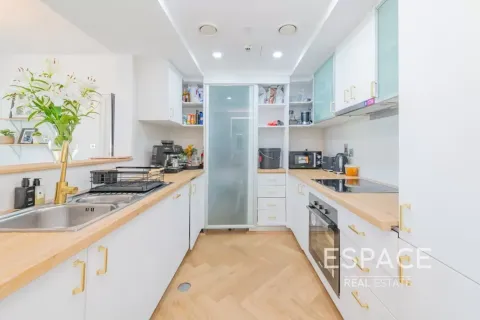 Διαμέρισμα σε Dubai Marina, ΗΑΕ 1 υπνοδωμάτιο, 74 τ.μ. Αρ. 737959 - φωτογραφία 3
