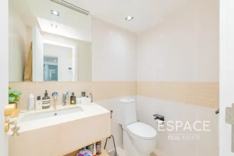 Διαμέρισμα σε Dubai Marina, ΗΑΕ 1 υπνοδωμάτιο, 74 τ.μ. Αρ. 737959 - φωτογραφία 6