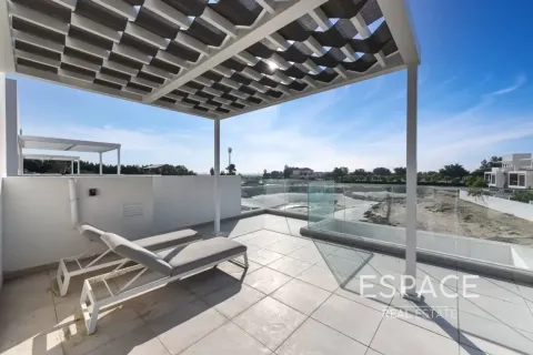 Villa til salg i Jumeirah Golf Estates, Dubai, UAE 4 soveværelser, 321 kvm № 737957 - foto 16
