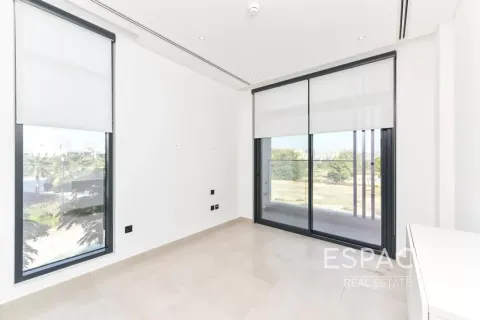 Villa til salg i Jumeirah Golf Estates, Dubai, UAE 4 soveværelser, 321 kvm № 737957 - foto 11