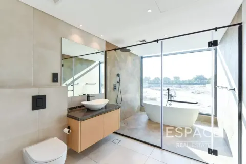 Villa til salg i Jumeirah Golf Estates, Dubai, UAE 4 soveværelser, 321 kvm № 737957 - foto 10