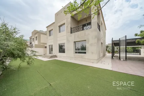 Villa zum Verkauf in Living Legends, Dubai, VAE 6 Schlafzimmer, 414 m2 Nr. 737958 - Foto 1