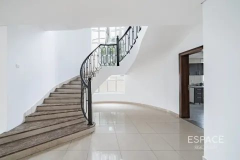 Villa zum Verkauf in Living Legends, Dubai, VAE 6 Schlafzimmer, 414 m2 Nr. 737958 - Foto 5