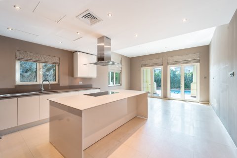 Vilă de vânzare în Jumeirah Islands, Dubai, EAU 4 dormitoare, 497 mp. №701815 - poză 8