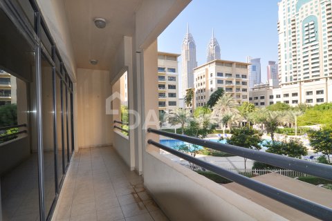 Apartament në Greens, Dubai, Emiratet e Bashkuara Arabe 2 dhoma gjumi, 150 m2. № 706995 - Foto 14