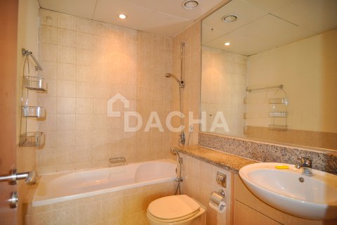 Apartament në Greens, Dubai, Emiratet e Bashkuara Arabe 2 dhoma gjumi, 150 m2. № 706995 - Foto 8