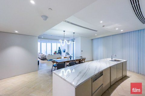 Penthouse in Dubai, UAE 4 bedrooms, 511.9 sq.m. № 578218 - photo 12