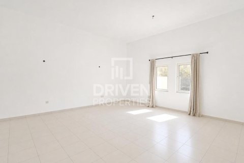 Villa til salg i The Villa, Dubai, UAE 5 soveværelser, 934.6 kvm № 741684 - foto 11