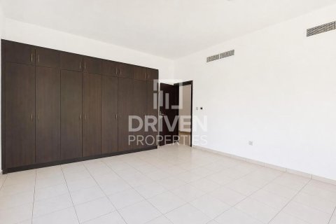Villa til salg i The Villa, Dubai, UAE 5 soveværelser, 934.6 kvm № 741684 - foto 10