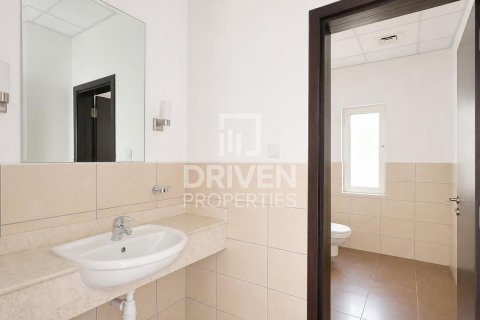 Villa til salg i The Villa, Dubai, UAE 5 soveværelser, 934.6 kvm № 741684 - foto 22