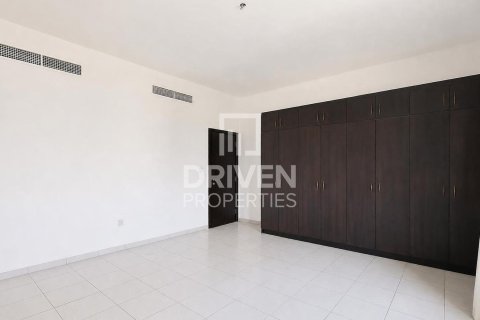 Villa til salg i The Villa, Dubai, UAE 5 soveværelser, 934.6 kvm № 741684 - foto 15