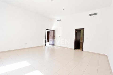 Villa til salg i The Villa, Dubai, UAE 5 soveværelser, 934.6 kvm № 741684 - foto 9