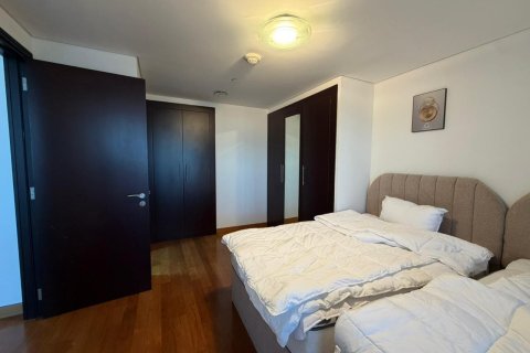 Apartment sa DIFC, Dubai, UAE 2 silid-tulugan, 136 sq.m. № 710923 - larawan 2