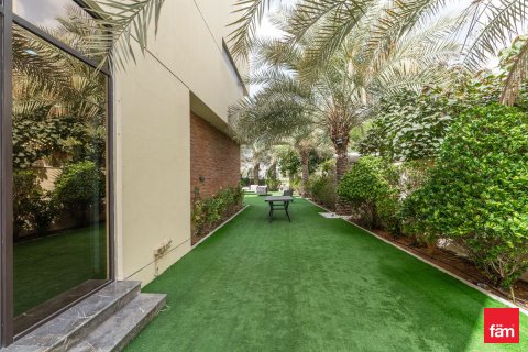 Villa til leje i Dubai, UAE 5 soveværelser, 866.7 kvm № 692935 - foto 24