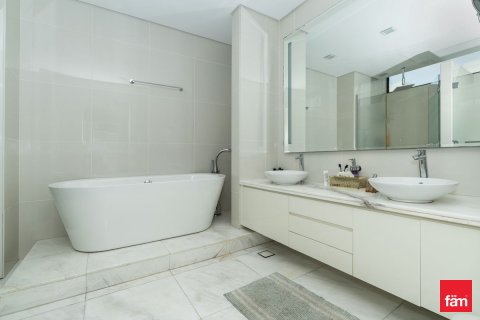 Villa til leje i Dubai, UAE 5 soveværelser, 866.7 kvm № 692935 - foto 11